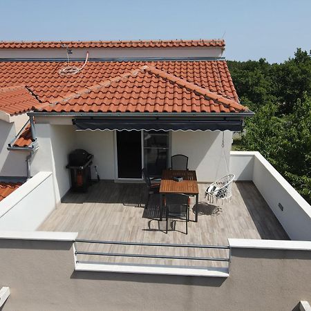 Apartment Tugare Bagian luar foto